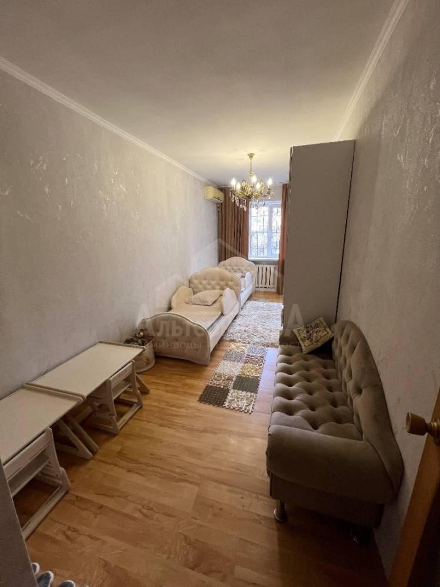 Купить квартиру за 8 199 000 рублей на Фучика ул.