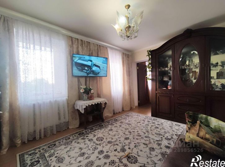 4-комн квартира Кузнечная улица, 1,  д. 1