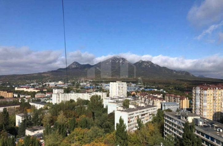 3-комн квартира Калинина пр-т