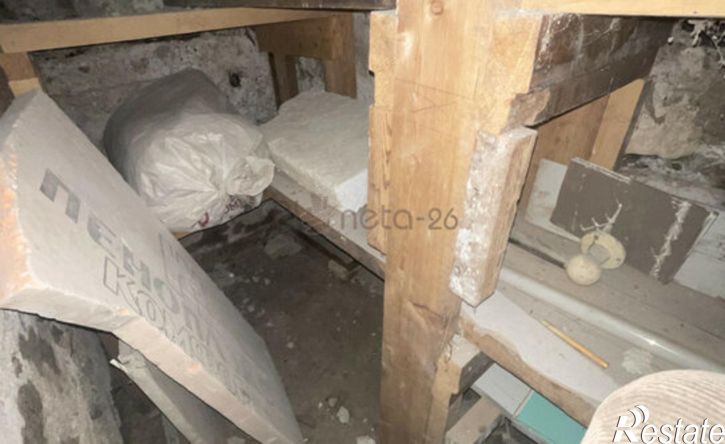 3-комн квартира улица Крайнего, 23,  д. 23