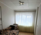 комната 62 кв м проспект 40 лет Октября, 14