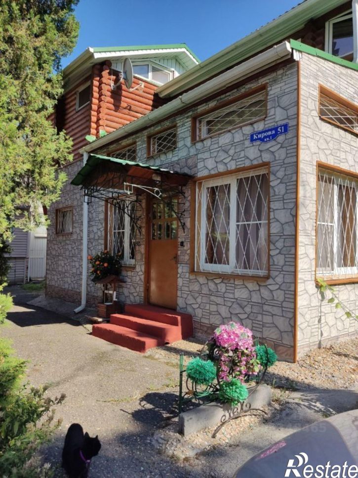 5-комн квартира улица Власова, 32,  д. 32