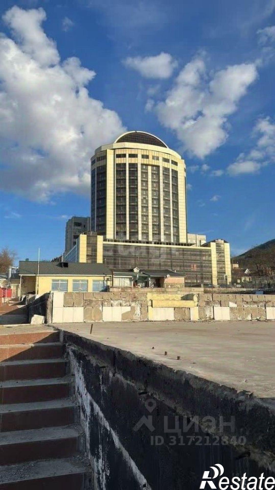 Купить помещение свободного назначения за 33 500 200 рублей на улица Пастухова, 3/1