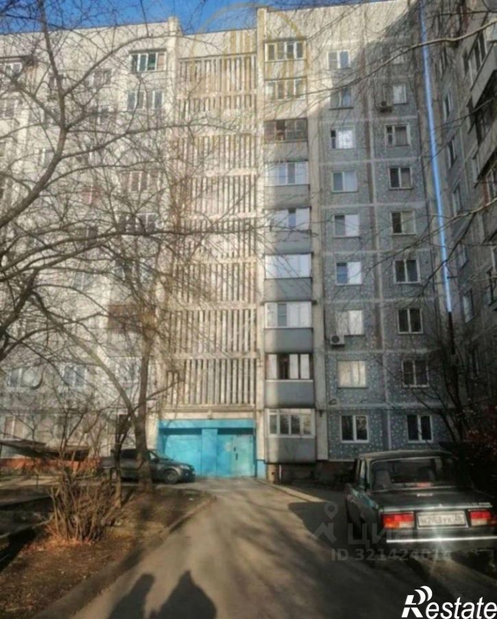 3-комн квартира Железнодорожная улица, 121,  д. 121