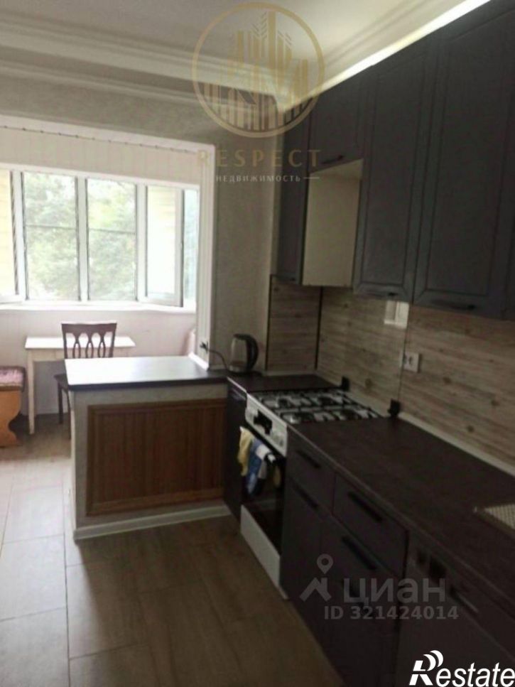 3-комн квартира Железнодорожная улица, 121,  д. 121