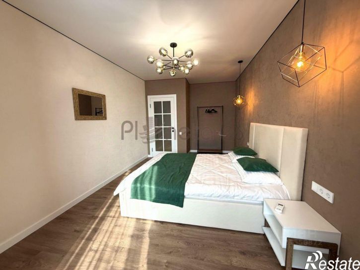 3-комн квартира улица Бунимовича, 1А,  д. 1А