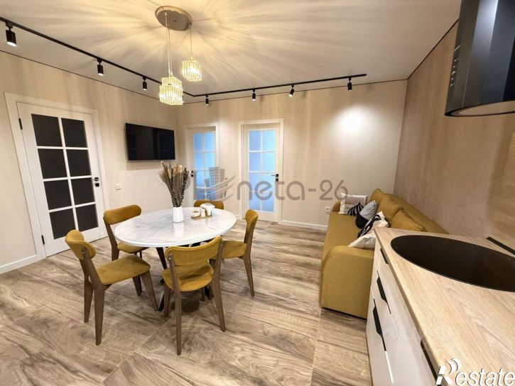 3-комн квартира улица Бунимовича, 1А,  д. 1А