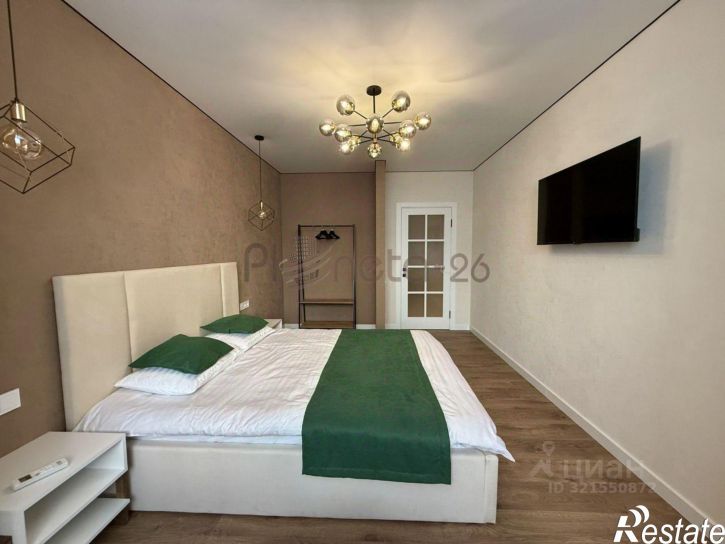 3-комн квартира улица Бунимовича, 1А,  д. 1А