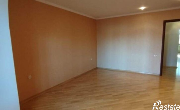 3-комн квартира ул Дунаевского, 20,  д. 20