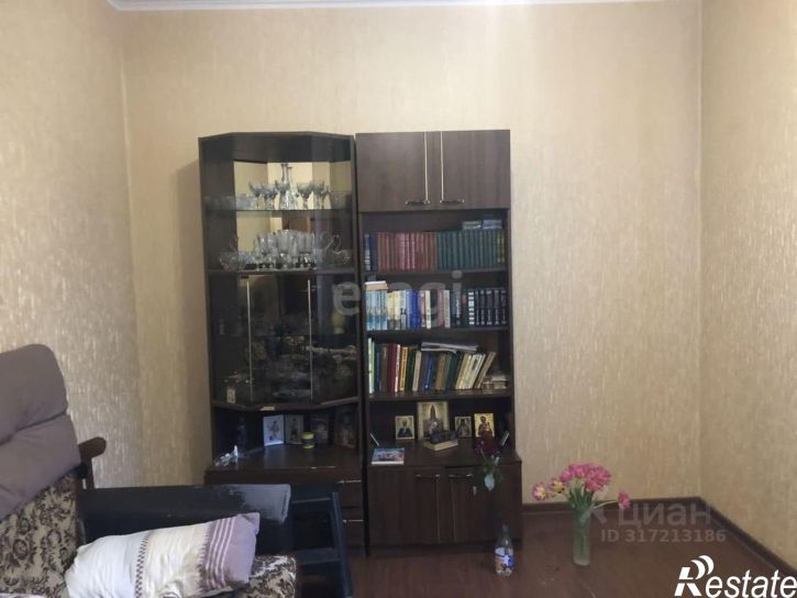 1-комн квартира ул Есенина, 27/1,  д. 27/1