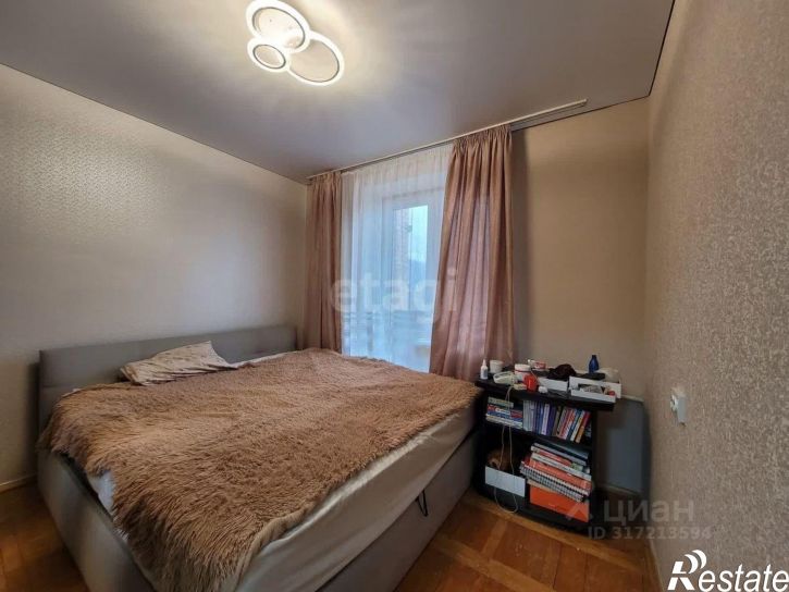 3-комн квартира ул Нежнова, 33,  д. 33