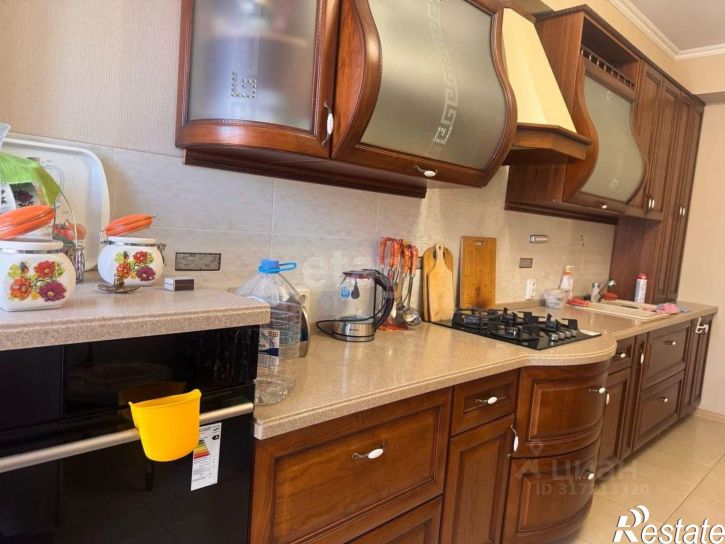 2-комн квартира ул 295 Стрелковой Дивизии, 13 4,  д. 13 4,  к. 4