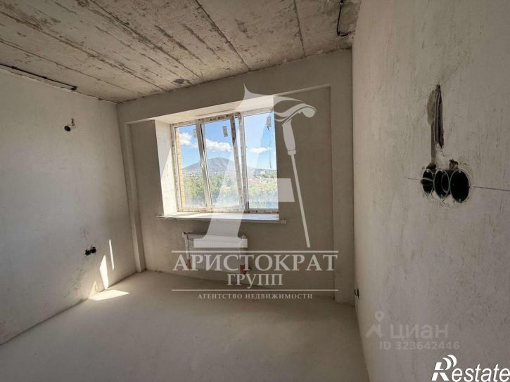 2-комн квартира улица Пальмиро Тольятти, 45,  д. 45