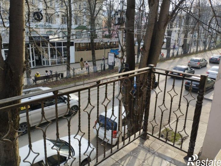 3-комн квартира проспект Кирова, 66,  д. 66