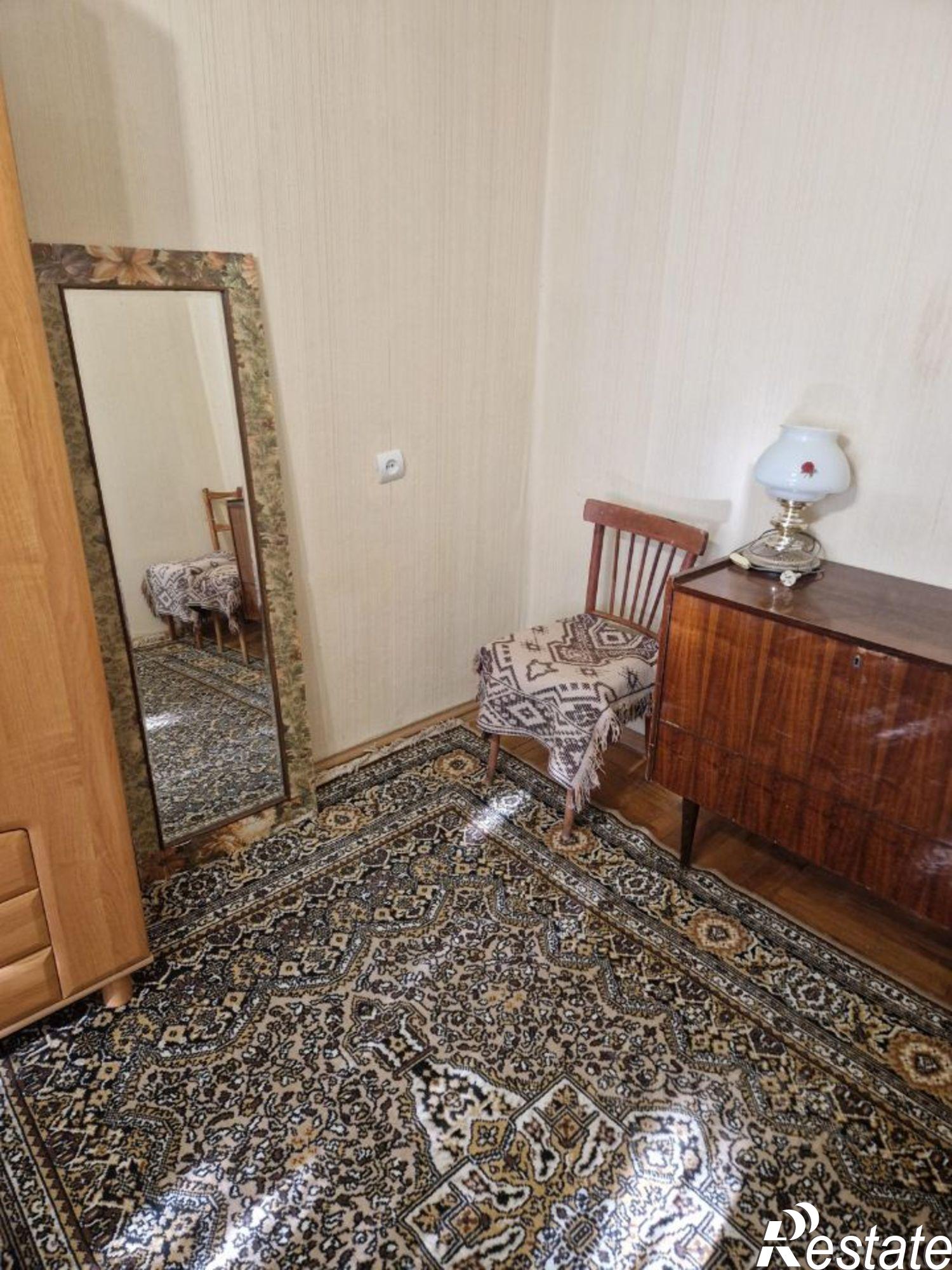 Сдать квартиру за 25 000 рублей на пр-кт 40 лет Октября, 33