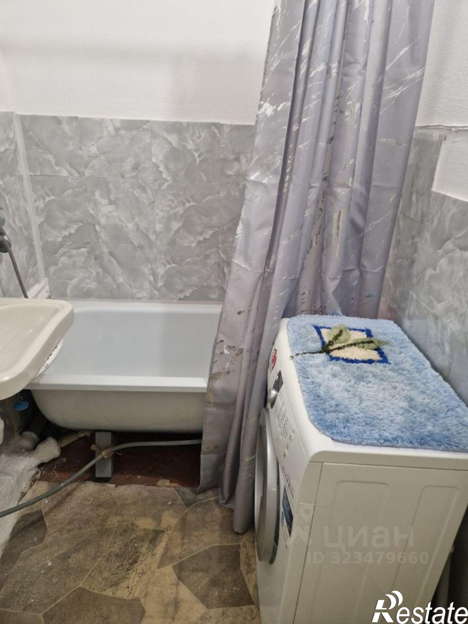 Сдать квартиру за 25 000 рублей на пр-кт 40 лет Октября, 33