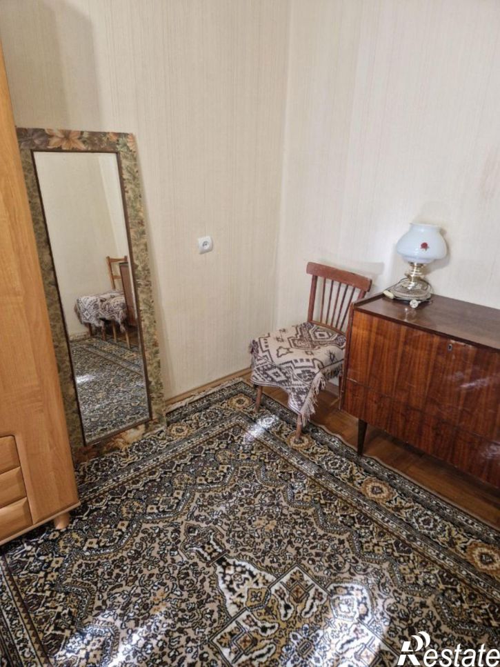 1-комн квартира пр-кт 40 лет Октября, 33,  д. 33