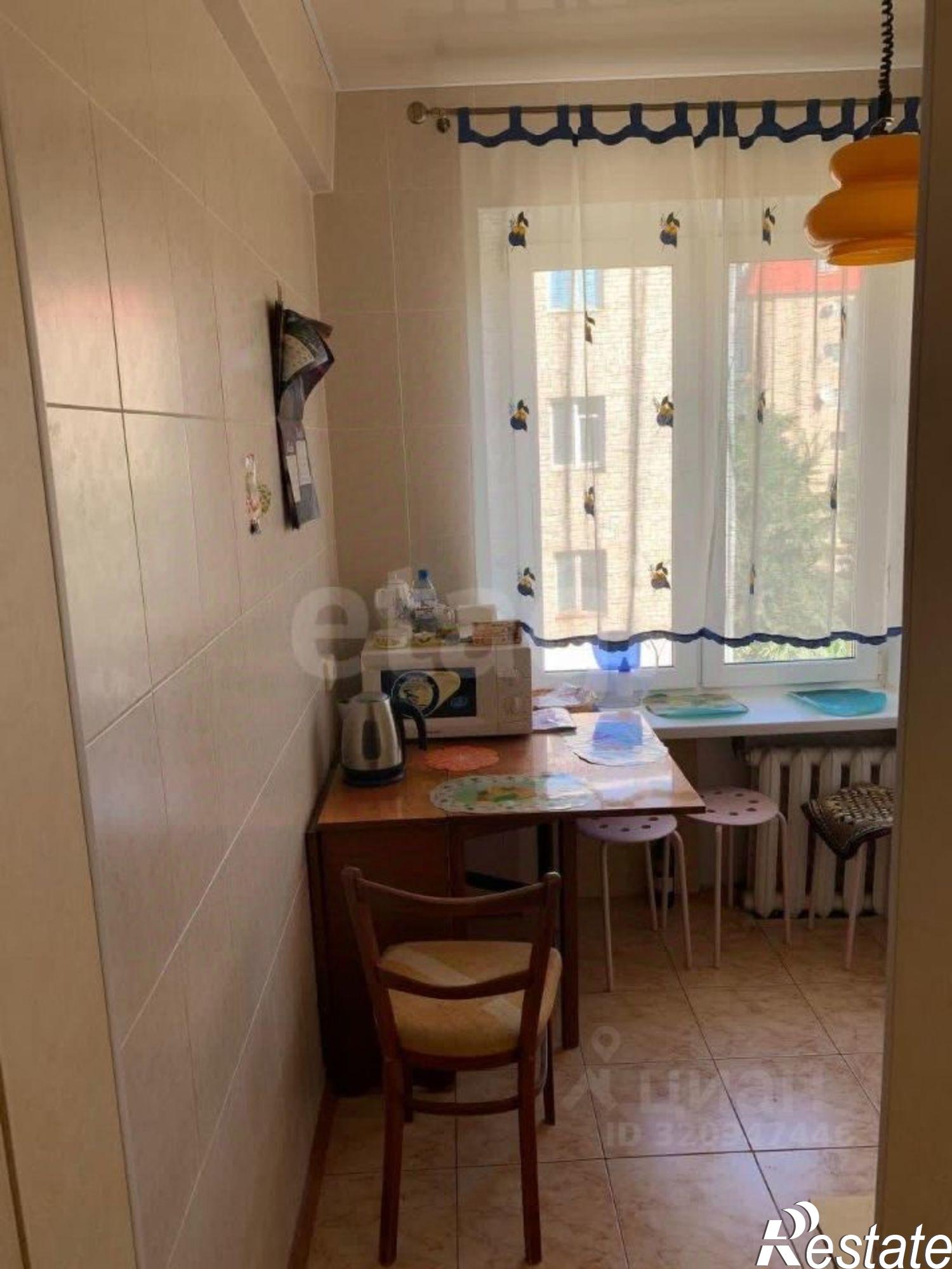 Сдать квартиру за 30 000 рублей на проспект Калинина, 108