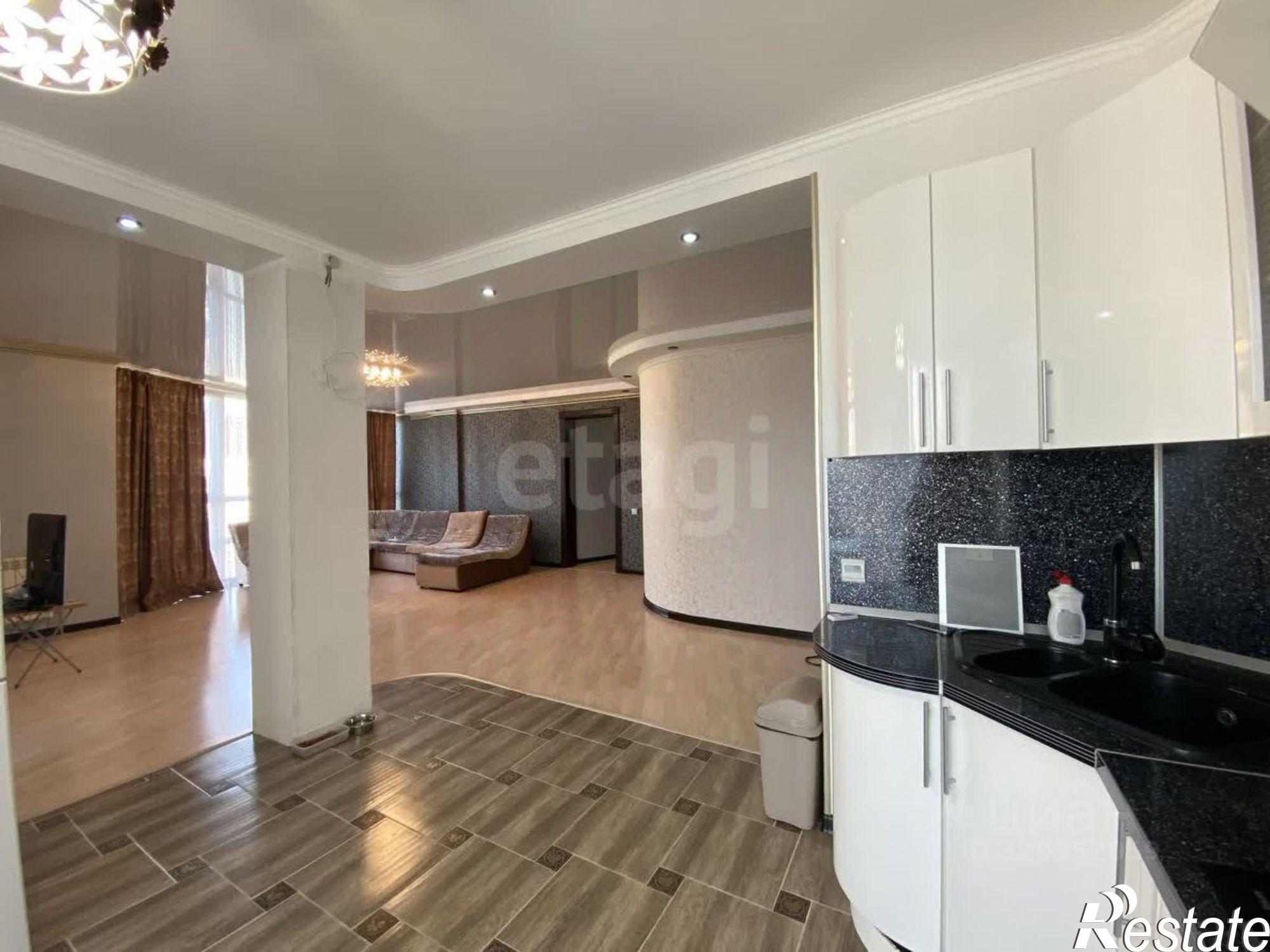 Сдать квартиру за 65 000 рублей на Оранжерейная улица, 22 к2