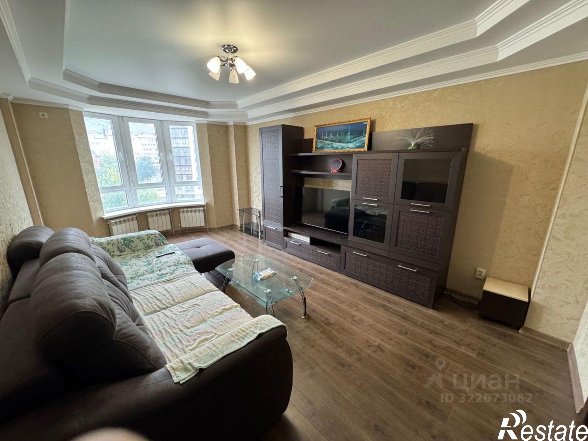 Сдать квартиру за 60 000 рублей на улица 295-й Стрелковой Дивизии, 17