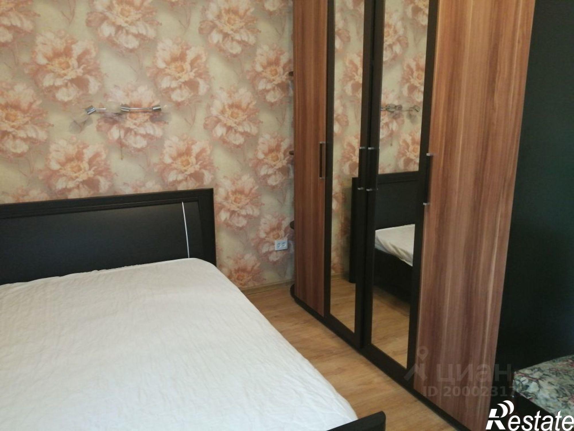 Сдать дачу, дом, коттедж за 40 000 рублей на улица Энгельса, 108