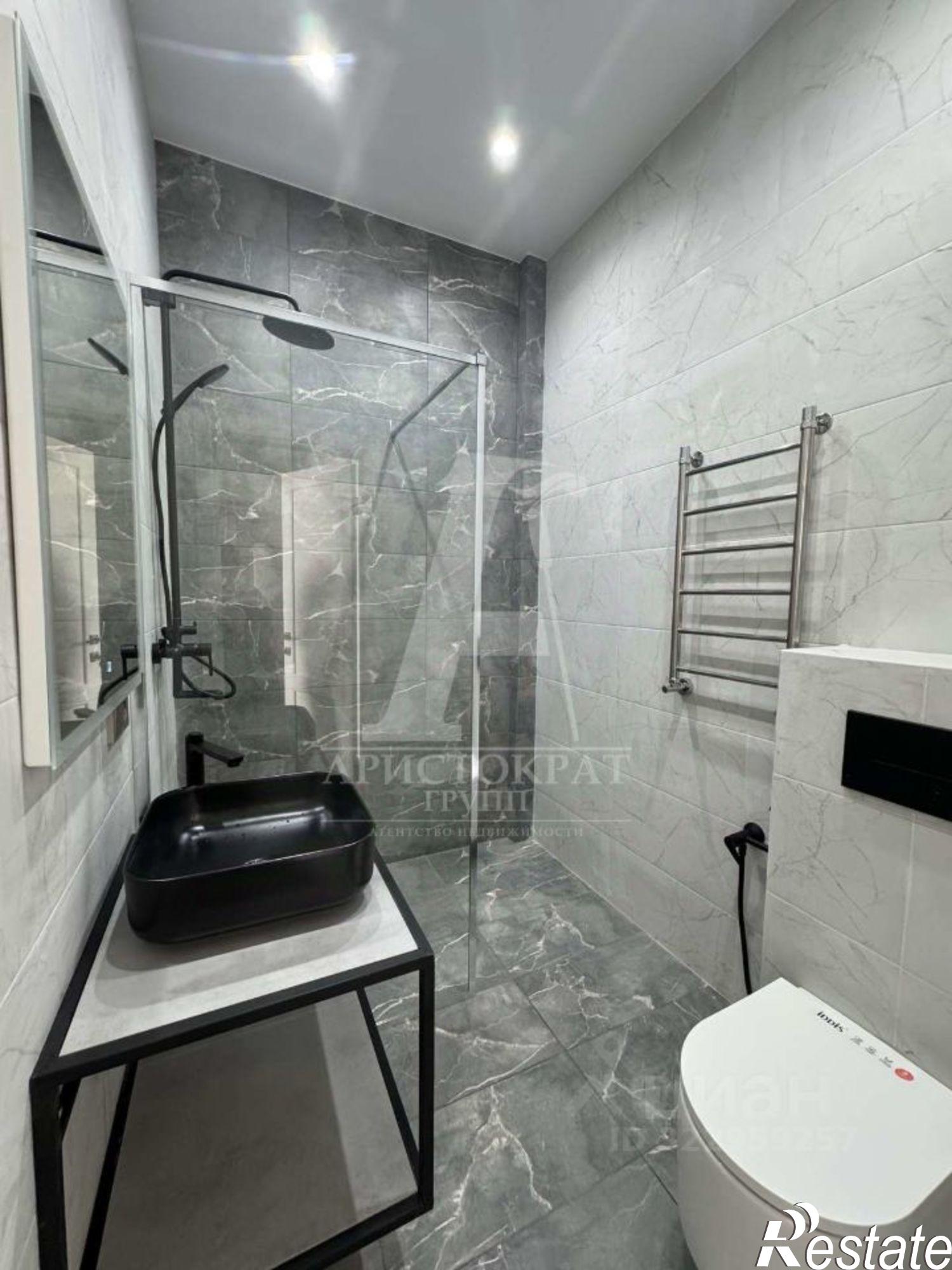 Сдать квартиру за 60 000 рублей на Кооперативная улица, 36