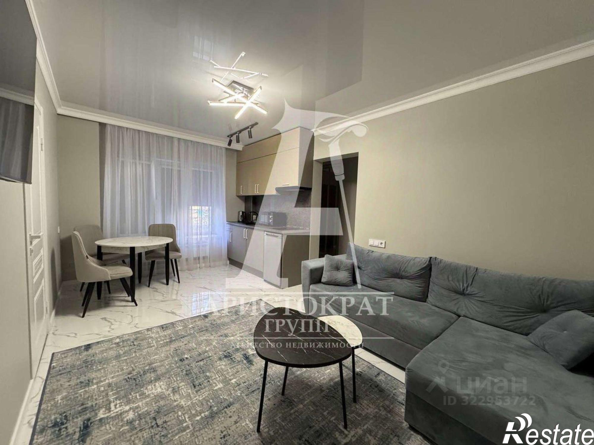 Сдать квартиру за 50 000 рублей на улица Юлиуса Фучика, 4 к2