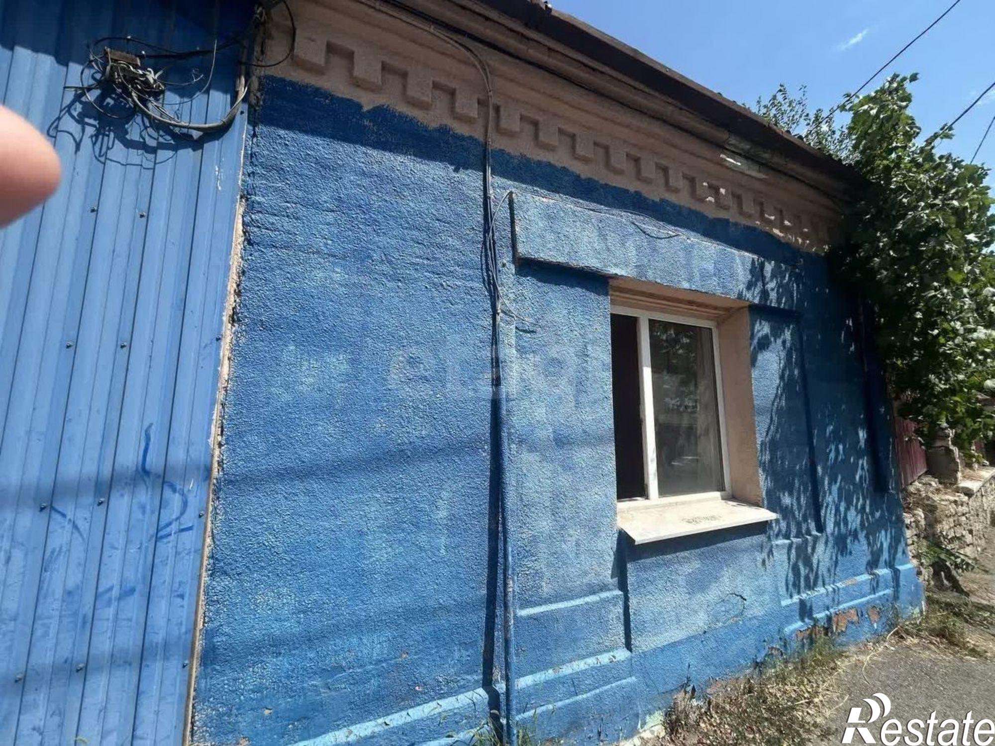 Купить торговое помещение за 7 581 100 рублей на Теплосерная улица, 103