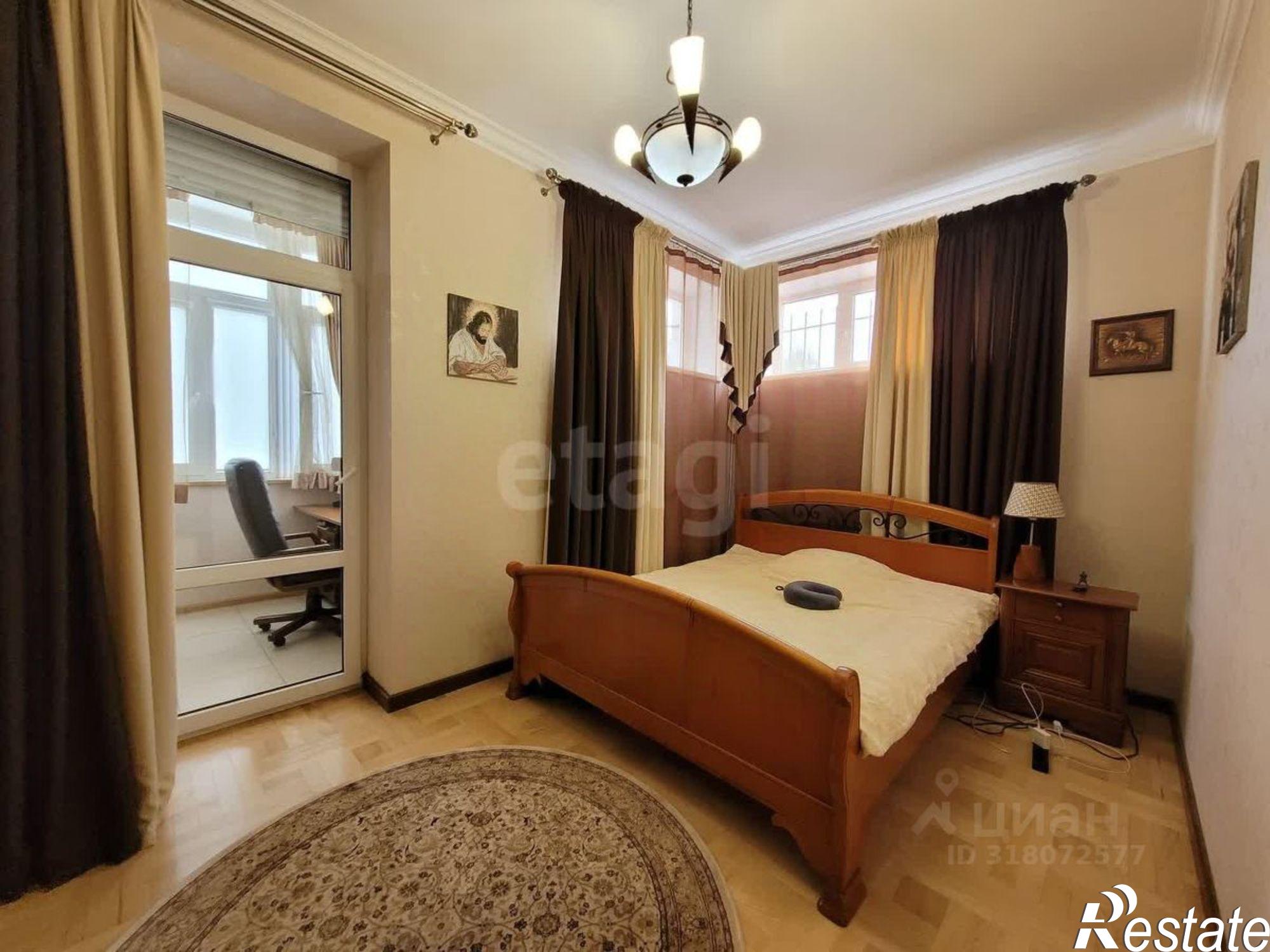 Купить квартиру за 20 000 000 рублей на улица Пестова, 22 к1