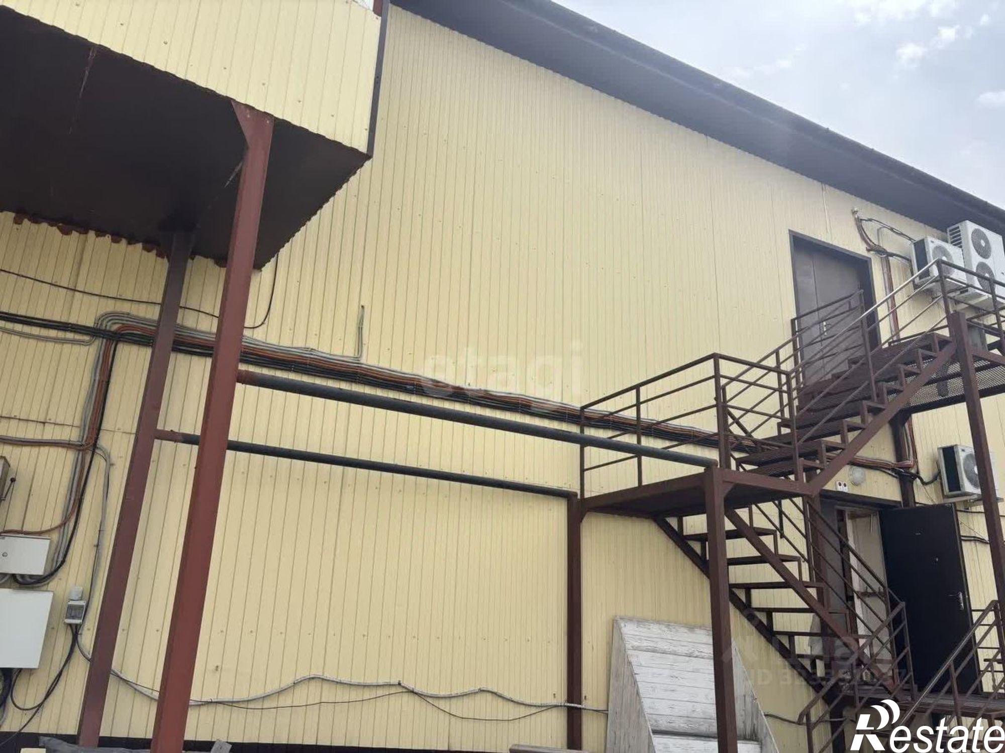 Купить помещение свободного назначения за 160 001 000 рублей на Беговая улица