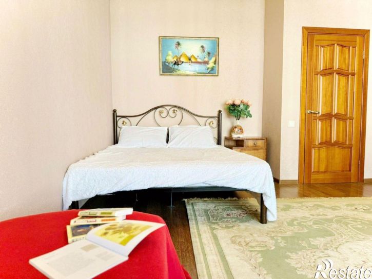 2-комн квартира улица Аллея Строителей, 7,  д. 7