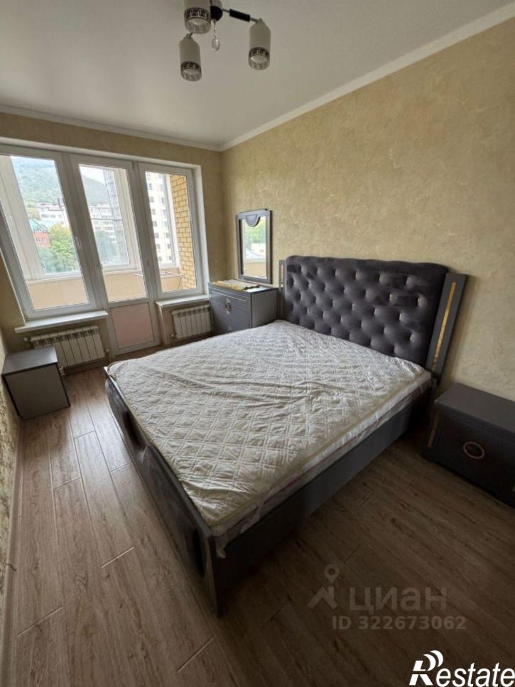 2-комн квартира улица 295-й Стрелковой Дивизии, 17,  д. 17