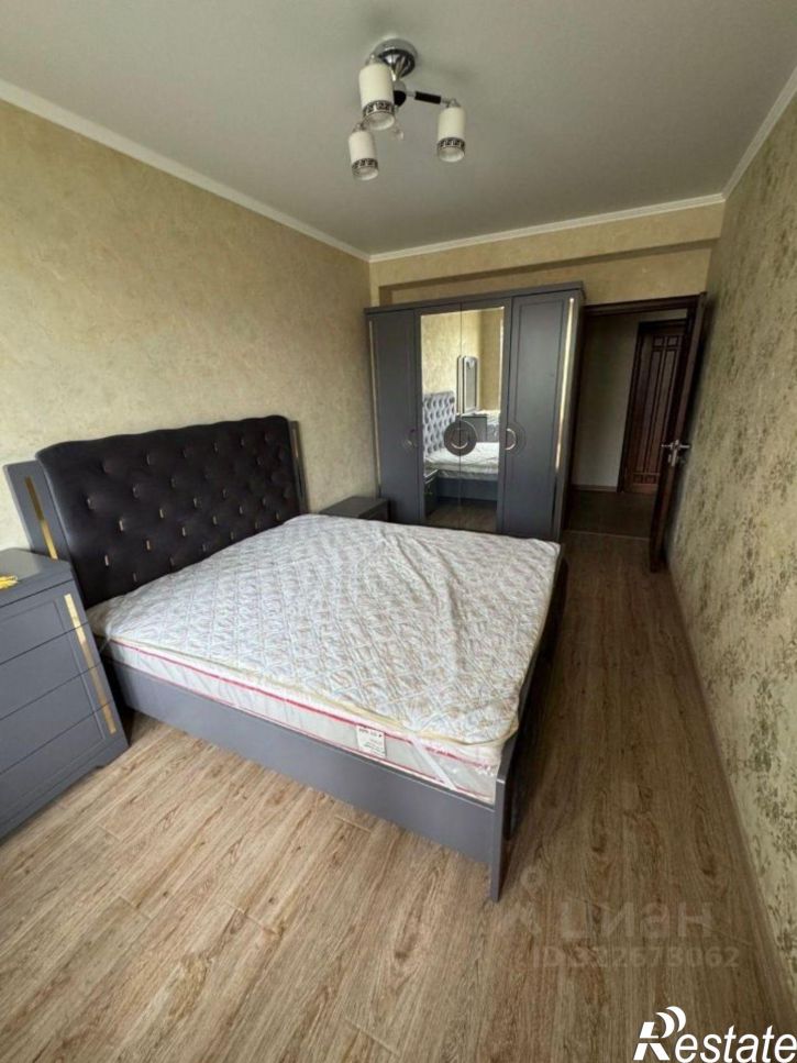 2-комн квартира улица 295-й Стрелковой Дивизии, 17,  д. 17