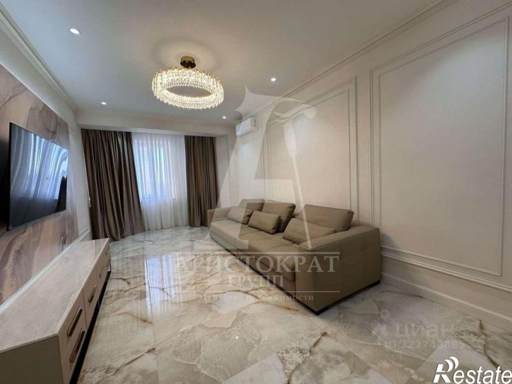 2-комн квартира улица Адмиральского, 1А,  д. 1А