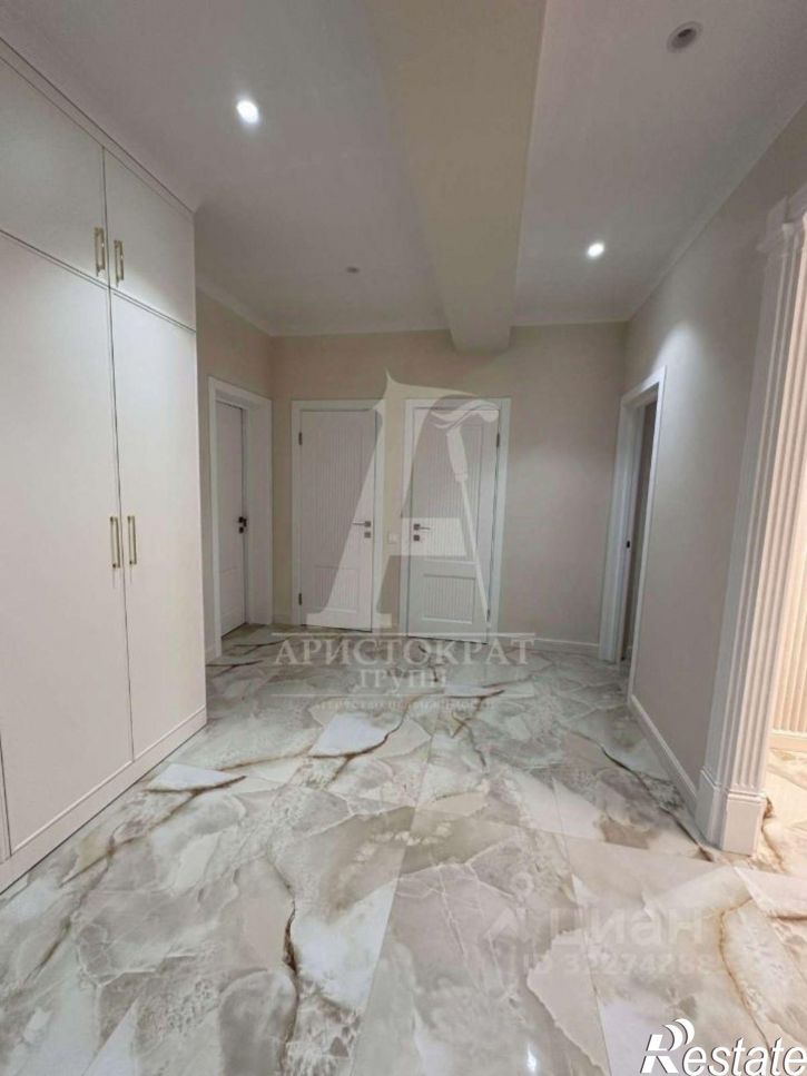 2-комн квартира улица Адмиральского, 1А,  д. 1А