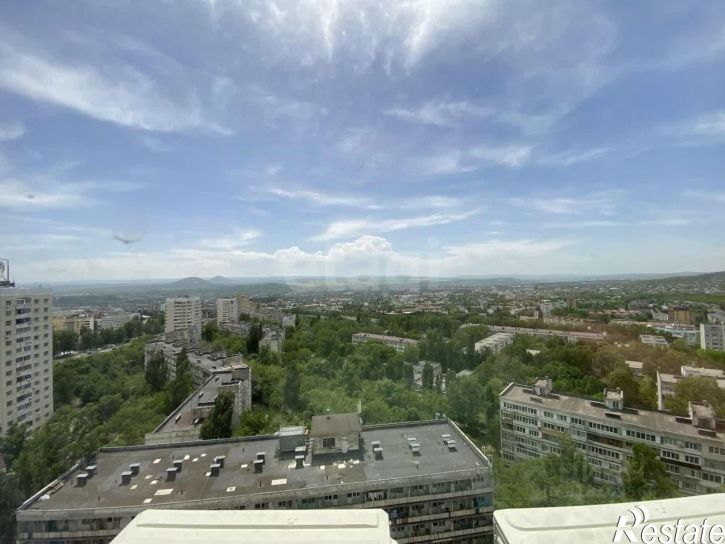 1-комн квартира улица 295-й Стрелковой Дивизии, 12,  д. 12