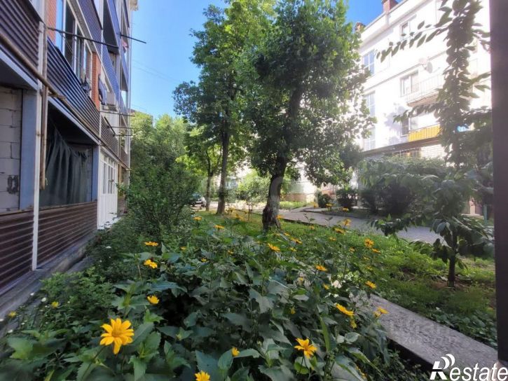 1-комн квартира улица Орджоникидзе, 9,  д. 9