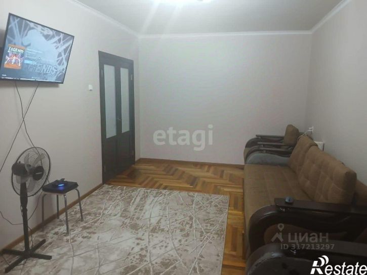 3-комн квартира улица Нежнова, 33,  д. 33