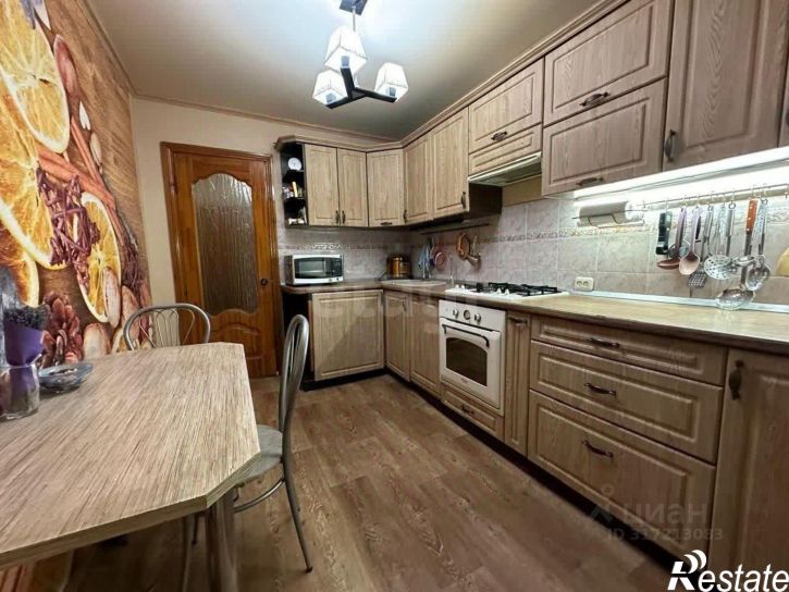 3-комн квартира улица Шатило, 15,  д. 15