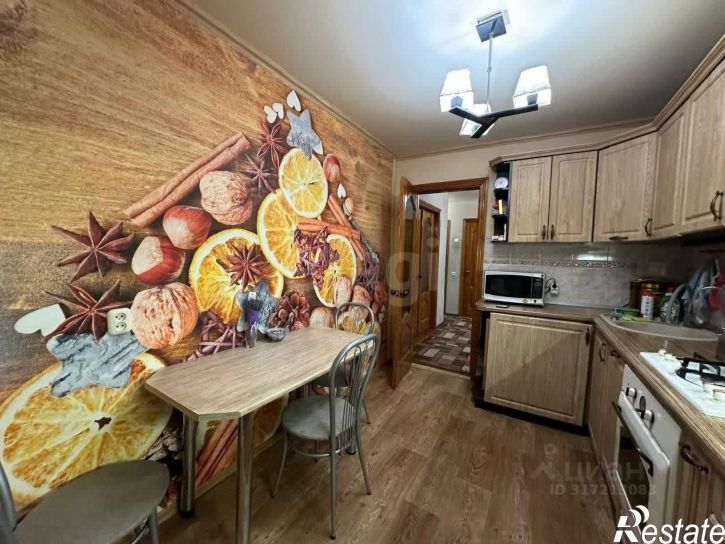 3-комн квартира улица Шатило, 15,  д. 15