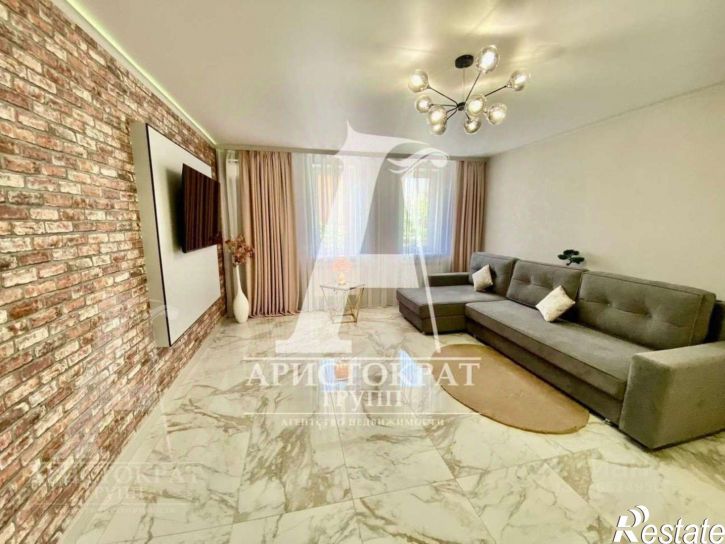 3-комн квартира улица Пестова, 17А,  д. 17А