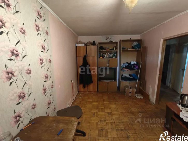 3-комн квартира улица Нежнова, 33,  д. 33