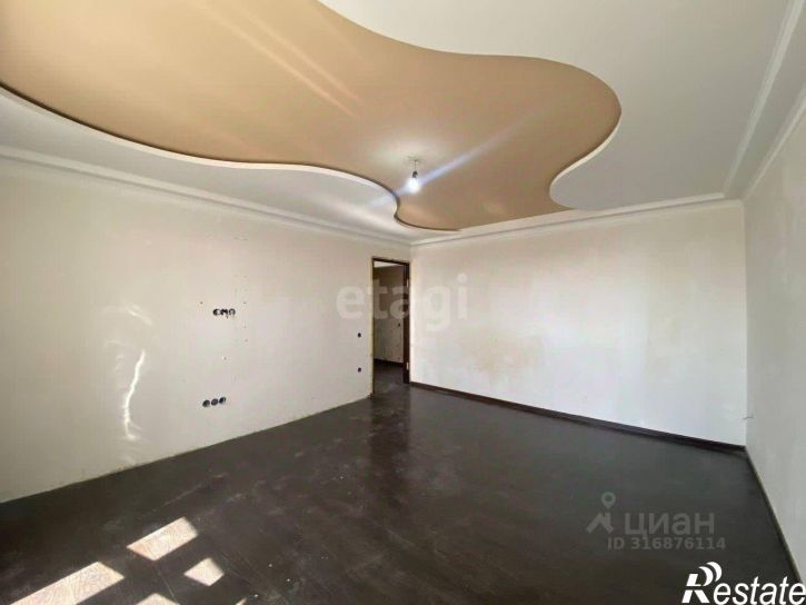 3-комн квартира улица Адмиральского, 2,  д. 2