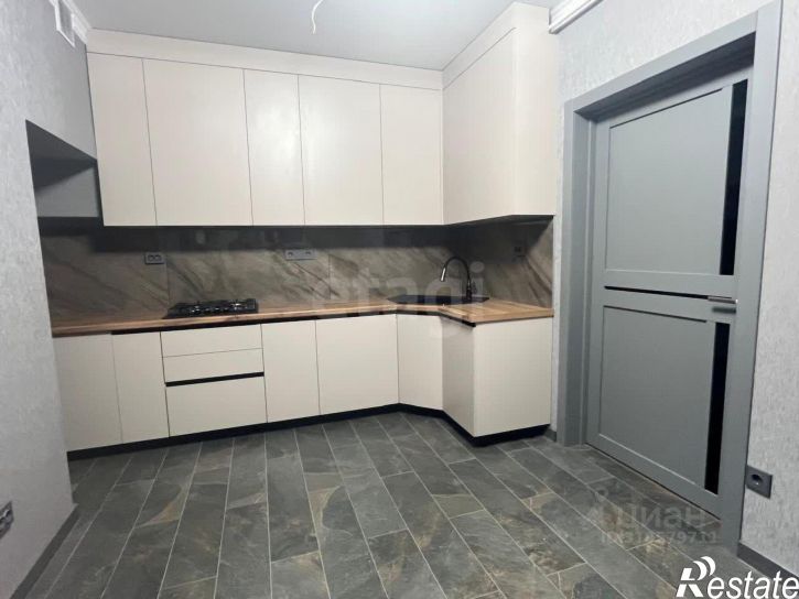 2-комн квартира проспект Кирова, 58А,  д. 58А