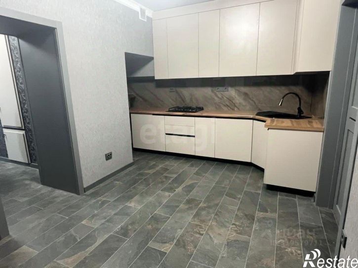 2-комн квартира проспект Кирова, 58А,  д. 58А