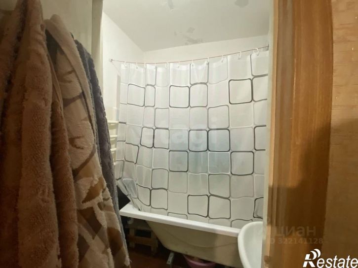 2-комн квартира Коллективная улица, 70,  д. 70