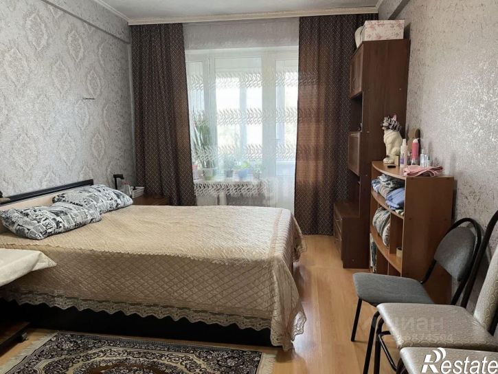 2-комн квартира улица Юлиуса Фучика, 15,  д. 15