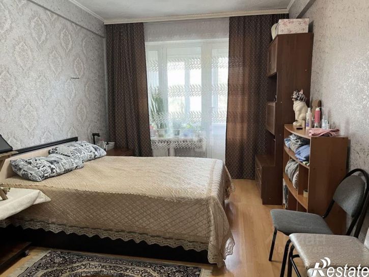 2-комн квартира улица Юлиуса Фучика, 15,  д. 15