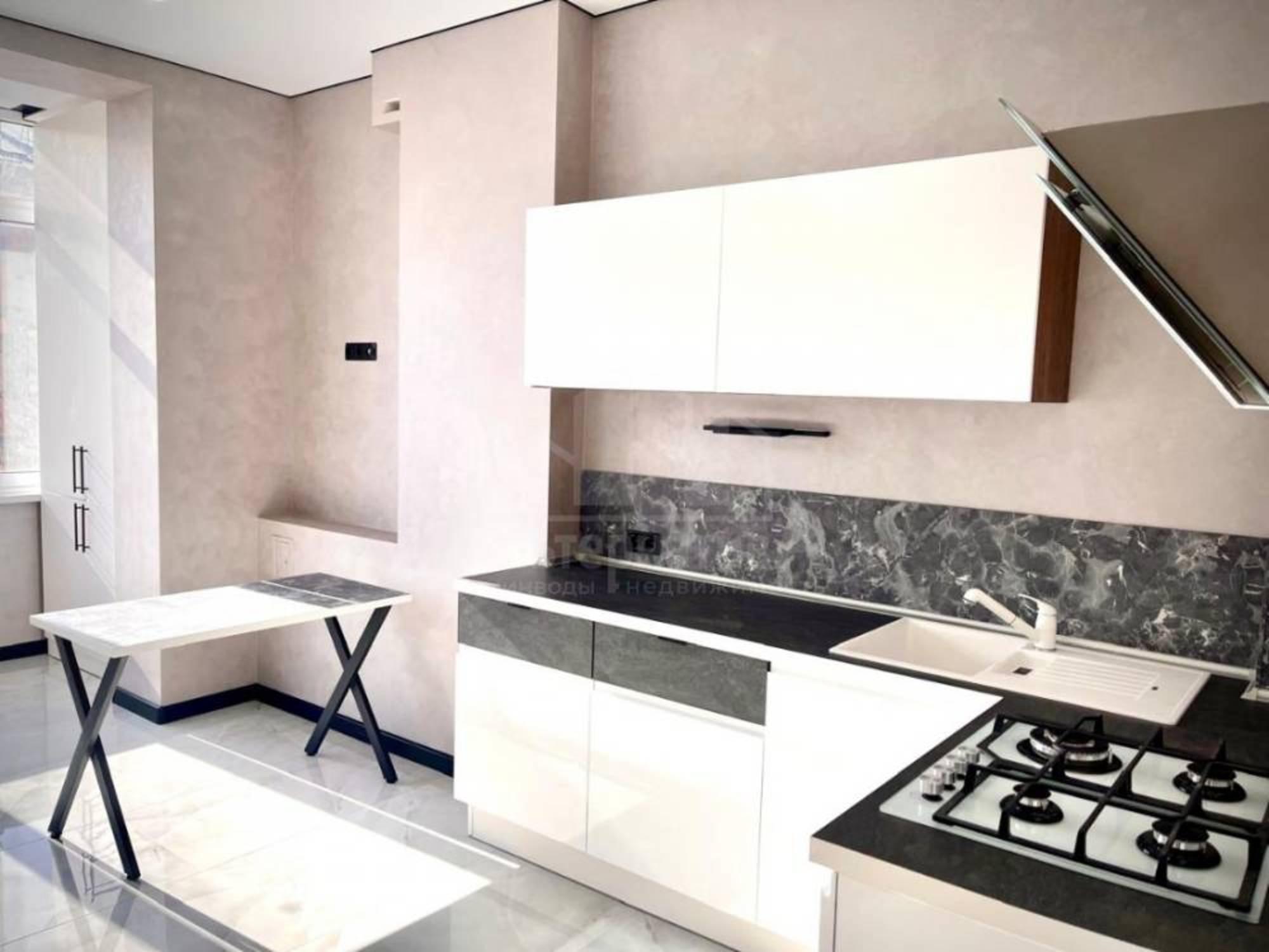 Купить квартиру за 7 400 000 рублей на Пригородная ул.