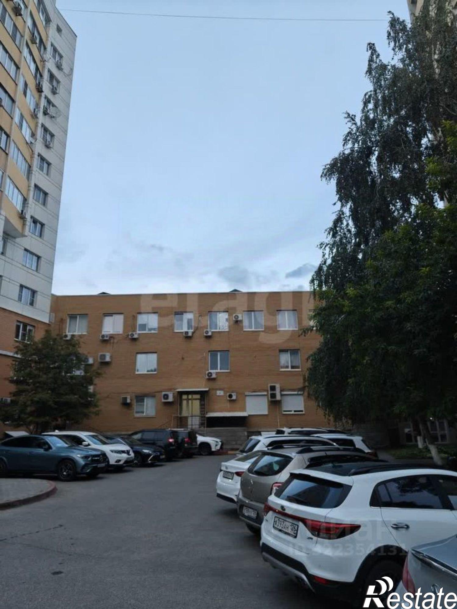 Купить квартиру за 16 300 000 рублей на улица Дунаевского, 9